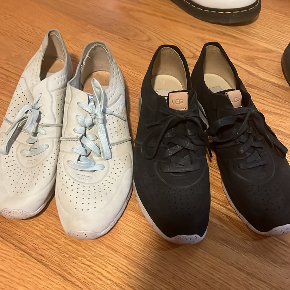 2 pack UGG TYE WOMEN SHOES LEATHER US 9